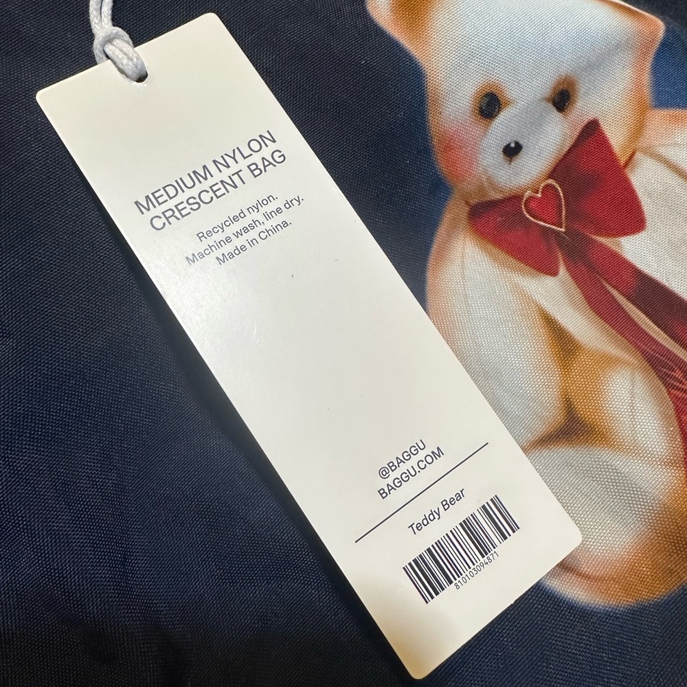 New! BAGGU medium crescent with a teddy bear graphic / new with tags! - Picture 6 of 16